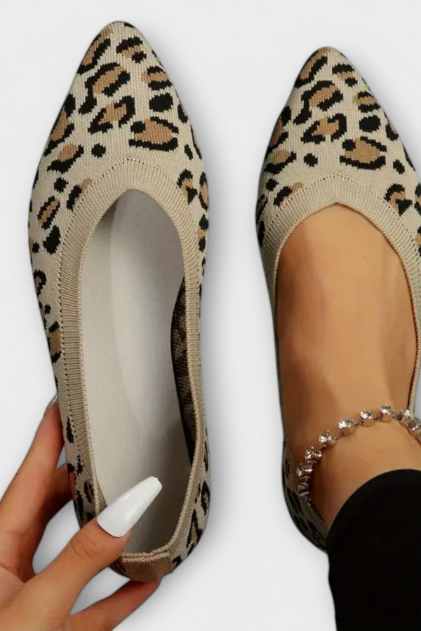 Szpiczaste buty we wzór lamparta
